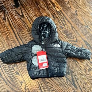 NWT The North Face Infant Reversible Perrito Jacket in TNF Black Baby Sz 0-3M
